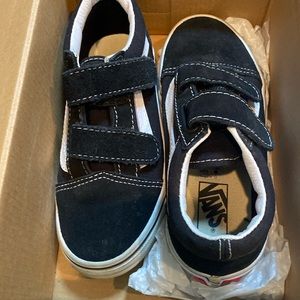 Boys Old Skool size 12.5 Velcro Vans